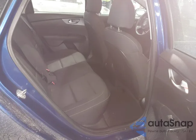 3KPF24AD4LE176624: 44286689