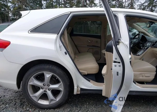 4T3BK3BB3FU111634: 44286728