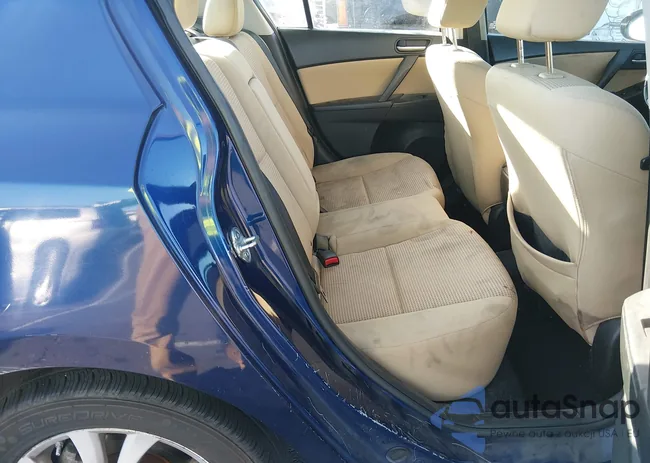 JM1BL1V80C1523313: 44286836