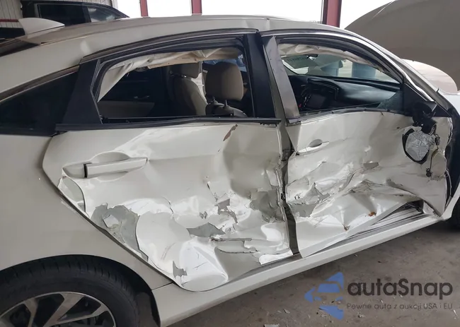 2HGFC2F71JH520174: 44286841