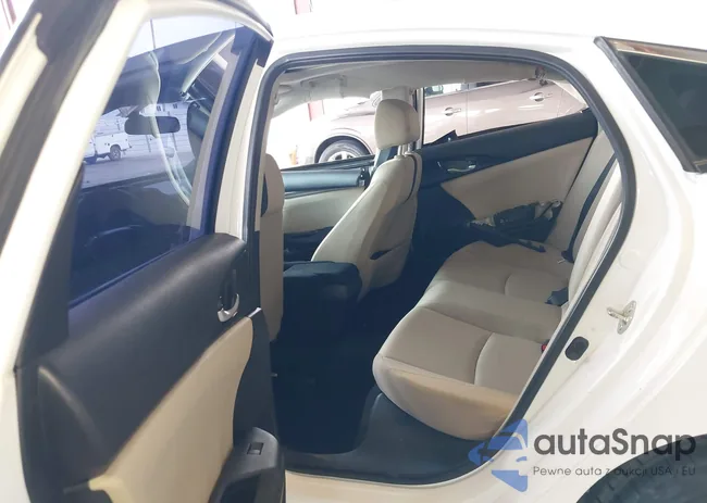 2HGFC2F71JH520174: 44286841