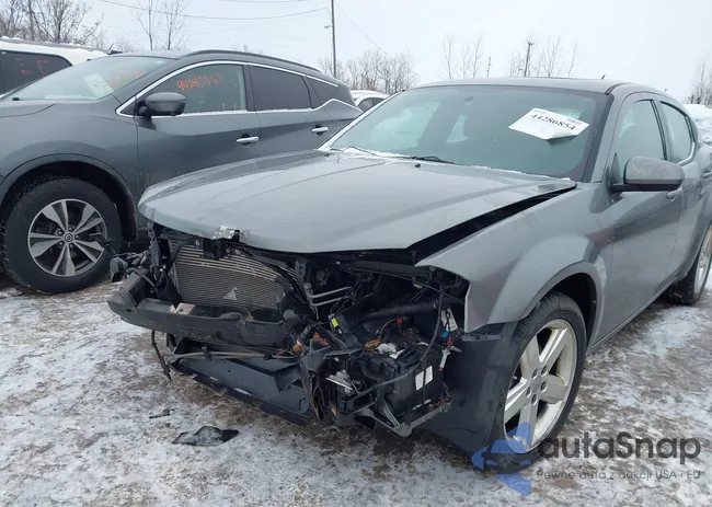 1C3CDZCB3CN147637: 44286854