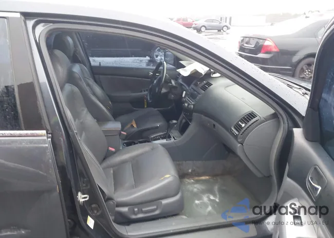 1HGCM66507A056534: 44286954