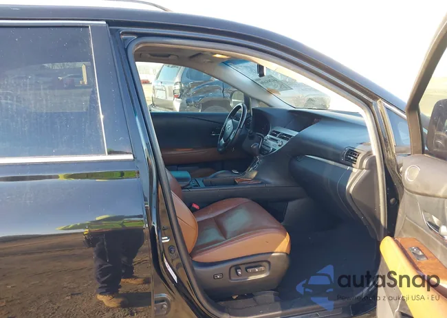 2T2ZK1BA7DC126859: 44288106