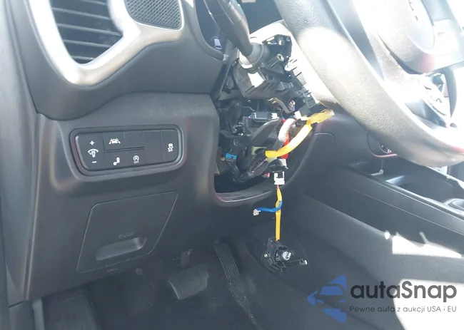 KNDJ23AU6L7701932: 44288168