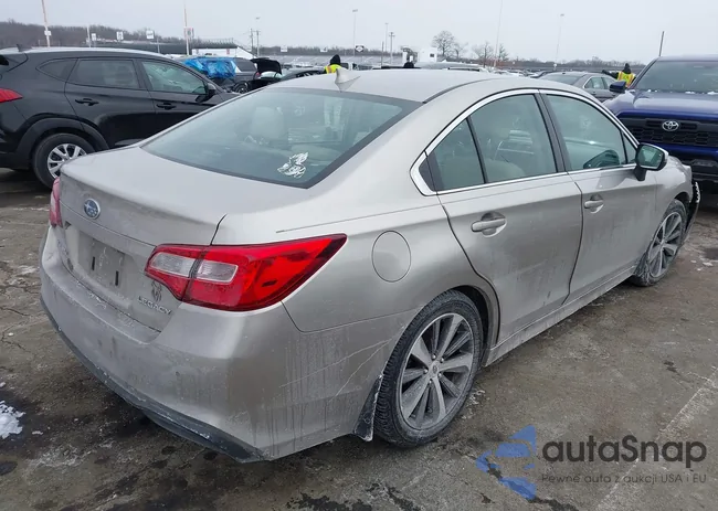 4S3BNAN65J3046176: 44288197