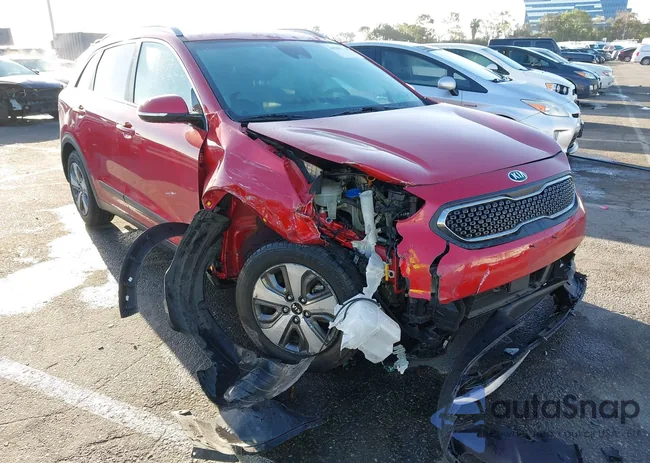 KNDCC3LC8K5326923: 44288278