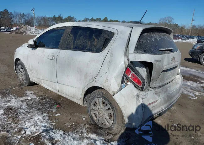 1G1JG6SG7H4174626: 44288371