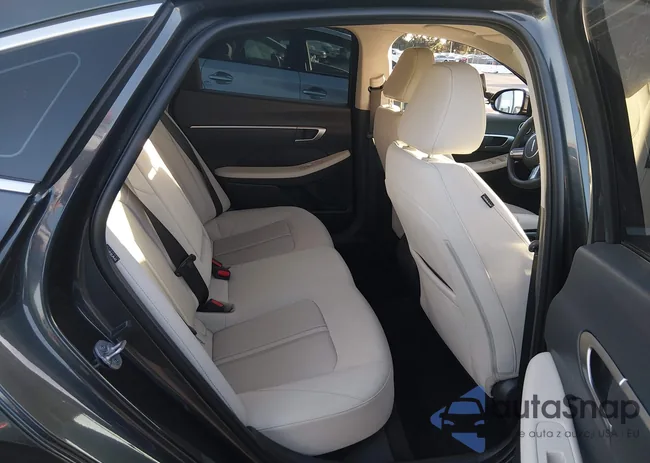 KMHL14JA6RA395801: 44288414