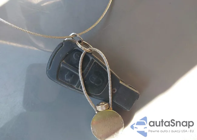 WDBJF65H6XA920142: 44288464