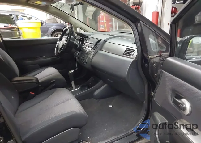 3N1BC13E79L360267: 44288515