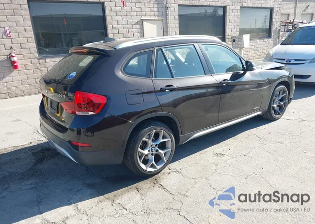 WBAVM1C5XFVZ93989: 44288558