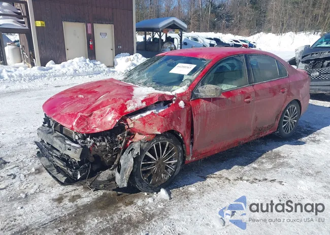 3VWD17AJ4GM239800: 44288563