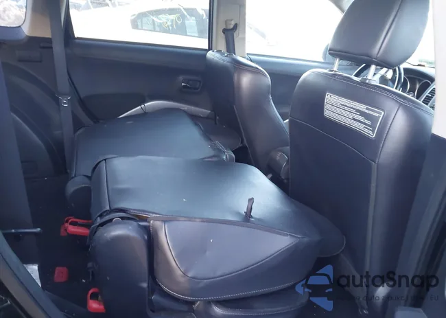 JA4JT3AW5DU012024: 44288606