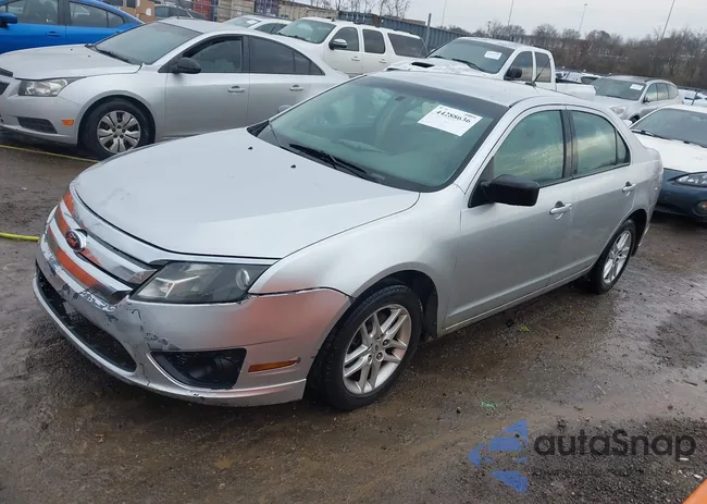 3FAHP0GA9BR321900: 44288636