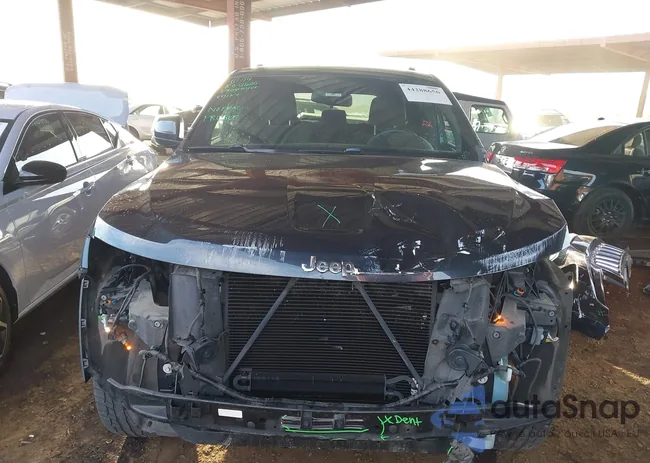 1C4RJEAG0FC179743: 44288656