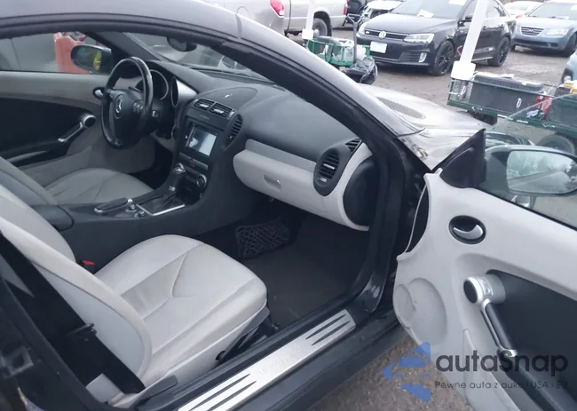 WDBWK56F35F040704: 44288663