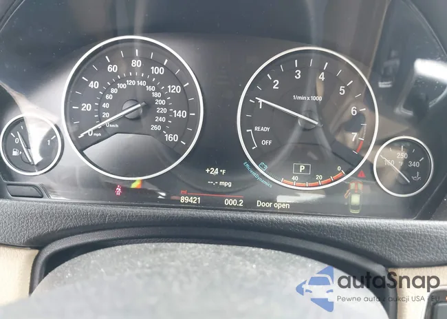 WBA3B3G54FNR86328: 44287664