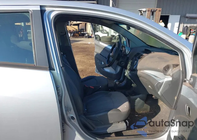 KL8CB6S96EC572341: 44287691