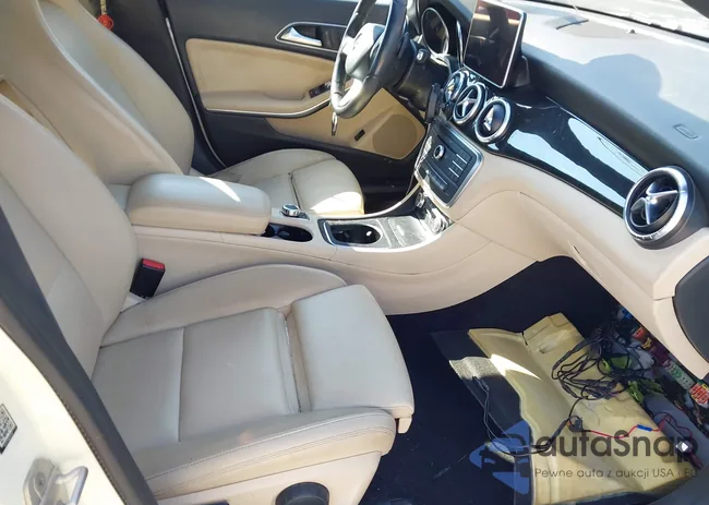 WDDSJ4GB9GN332901: 44287741