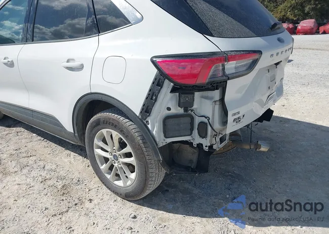 1FMCU9G65LUB06744: 44287813