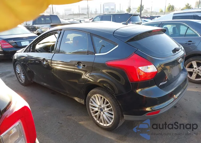 1FAHP3M22CL122086: 44287838