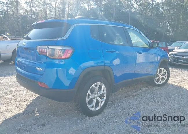 3C4NJDBNXRT117944: 44287848