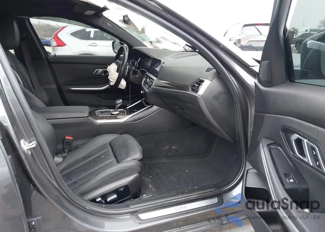 3MW5R7J0XM8B53111: 44287946