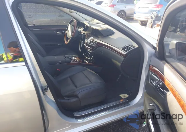 WDDNG9FB3BA386186: 44287949