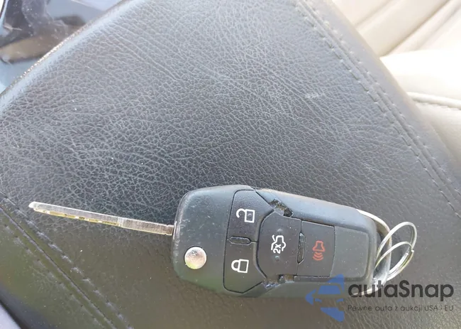 3FA6P0LU0DR206631: 44287985