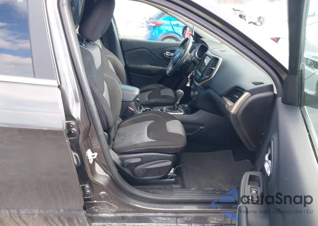 1C4PJMCB1EW220090: 44288060