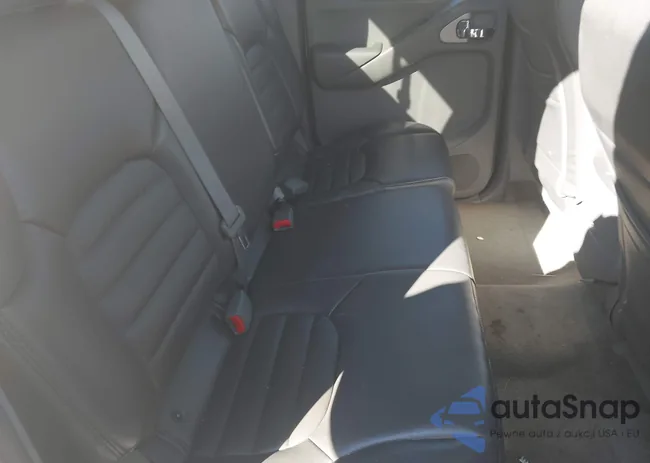 1N6AD0EV8GN749765: 44289030