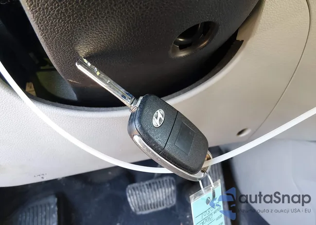 KM8J2CA40JU713794: 44289132