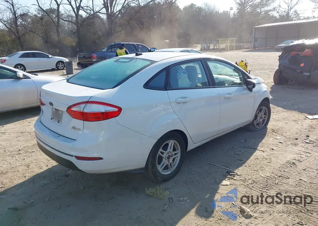 3FADP4BJXJM138272: 44289135