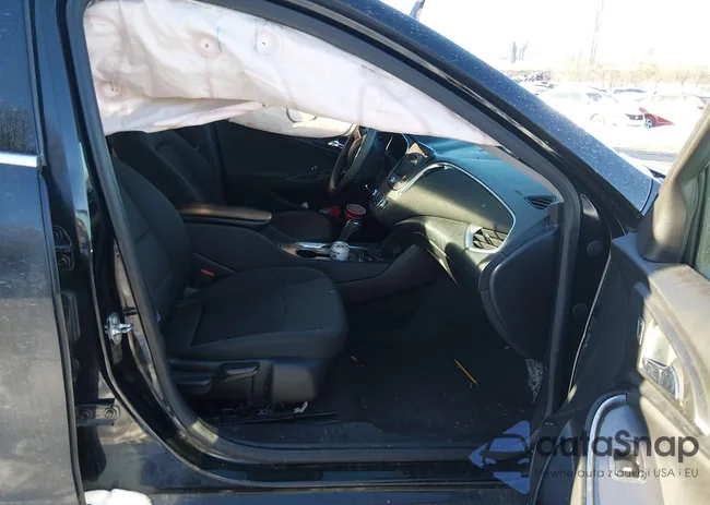 1G1ZD5ST4KF169785: 44289145