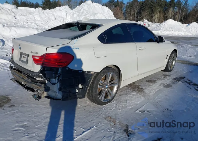 WBA4P3C52HK528075: 44289174