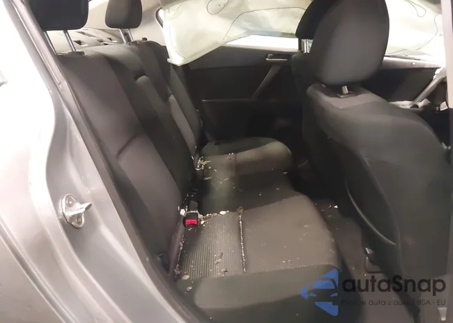 JM1BL1V78C1678649: 44289186