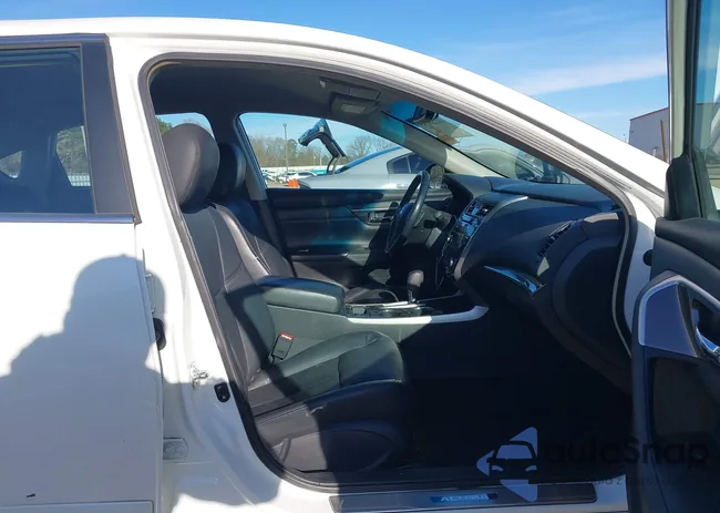 1N4AL3AP4DN530835: 44289285