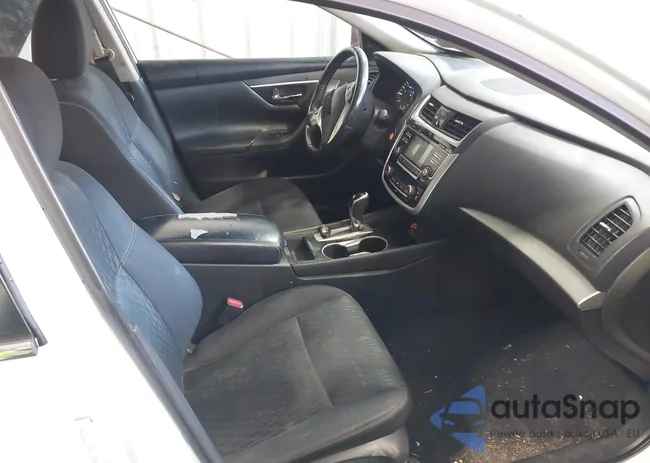 1N4AL3AP3JC245213: 44289377