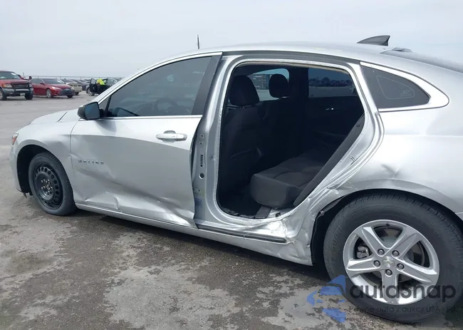 1G1ZB5ST8MF088832: 44289384