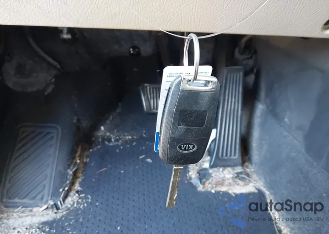 5XYKT4A75FG640985: 44289531