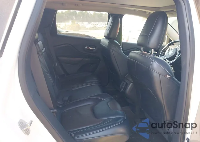 1C4PJLDB4GW212464: 44289544