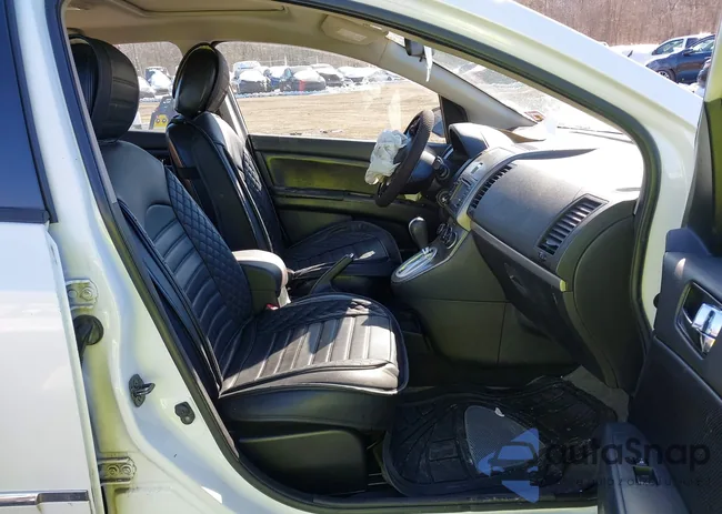 3N1AB6AP2BL724858: 44289563