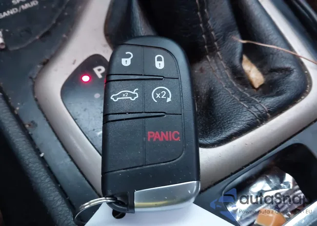 1C4PJMDS6GW123226: 44288670