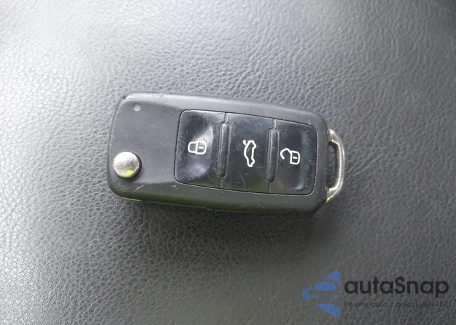 WVGAV7AX7GW558831: 44288685