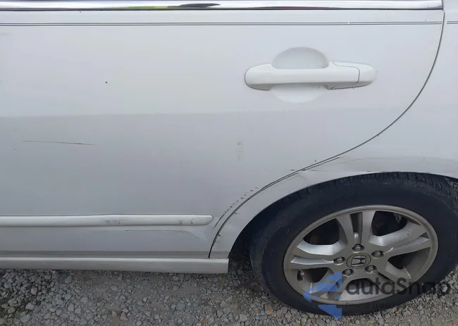 1HGCM56826A087108: 44288704