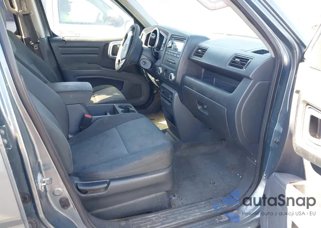 2HJYK16216H550884: 44288815