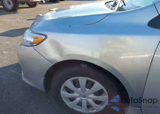 1NXBU40E89Z063364: 44288875