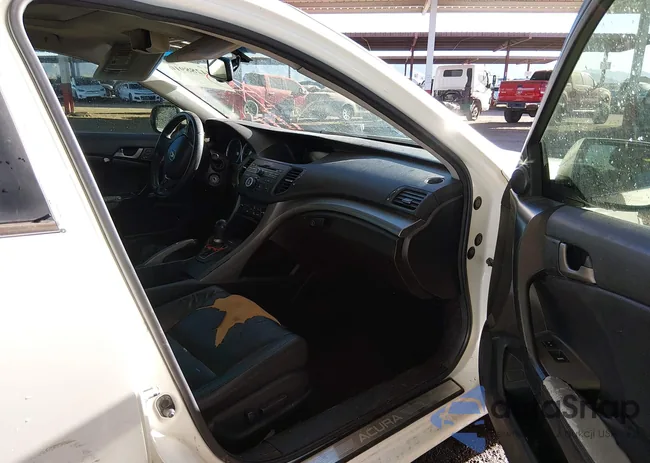 JH4CU2F60AC004444: 44288910