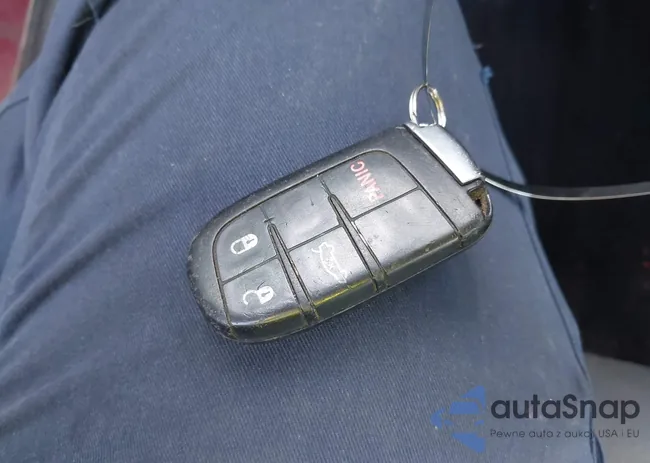 1C3CCCAB8GN124296: 44289003